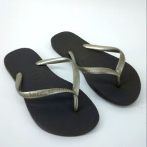 Havaianas Gray 3/4 Years Old 33-34 Flip Flops Sandals Vacation Trip Cruise